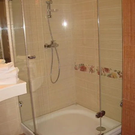 Bellevue Studio Апартаменты